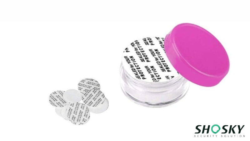 Breakable inner seal labeled 'SEALED' enhancing safety for beauty packaging