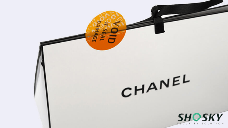 no-residue-seal-used-on-CHANEL-packaging-