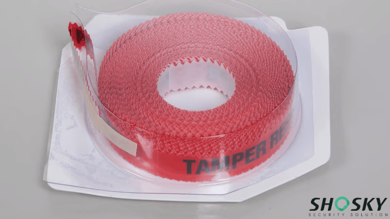 Защитная видеокассета в оригинальной упаковке.