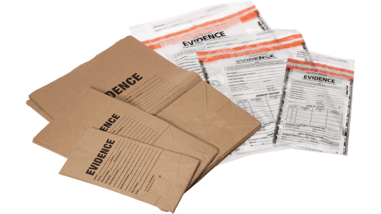 Paper vs Plastic Evidence Bags: Forensic Packaging Guide