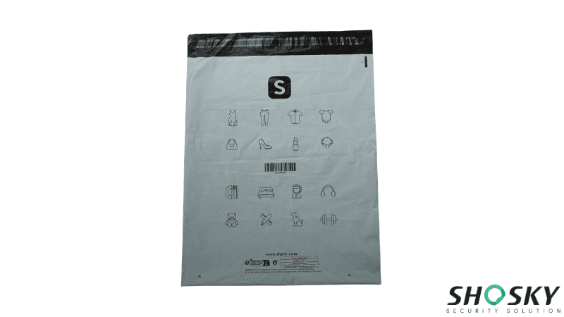 Envelope de polietileno personalizado da Shein com construção em filme coextrudado opaco, fabricado pela Shosky.